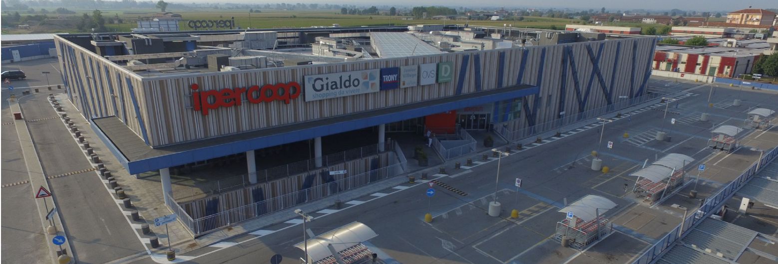 Savills Out of Town Retail Investment
